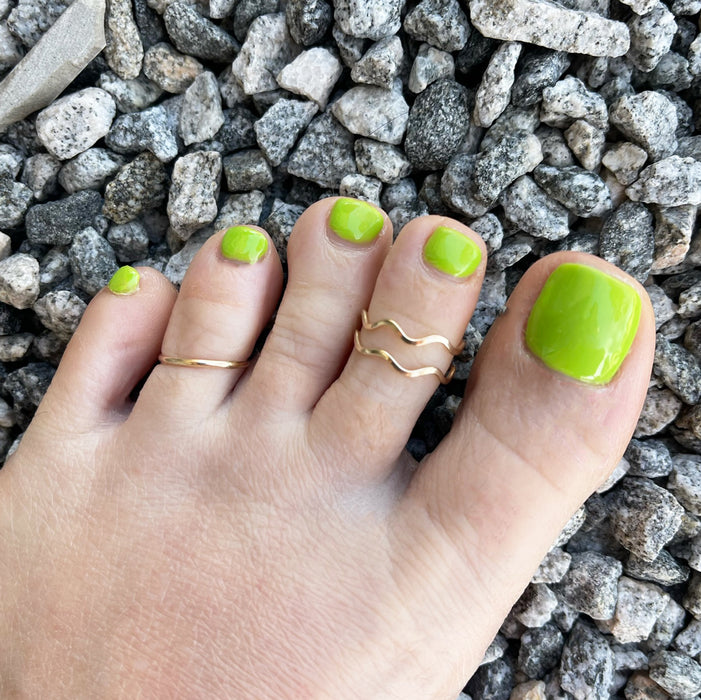 Free Wave Gold Fill Toe Ring